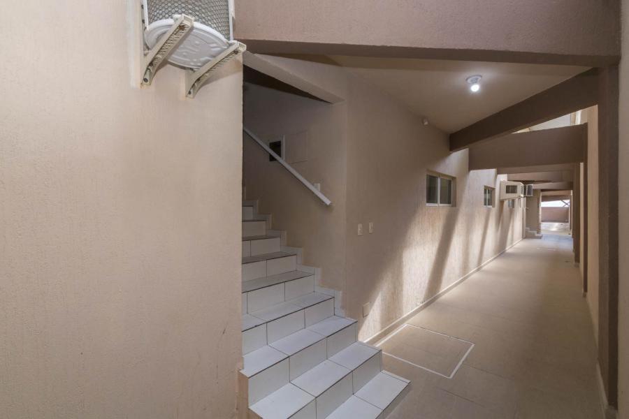 봄비나스 Residencial Melfi 3 Ap.2 Frente 아파트 외부 사진